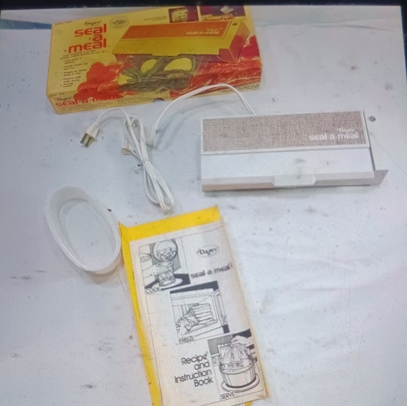 Vtg Seal a Meal in box Model SAM 01 - Picture 2 of 3